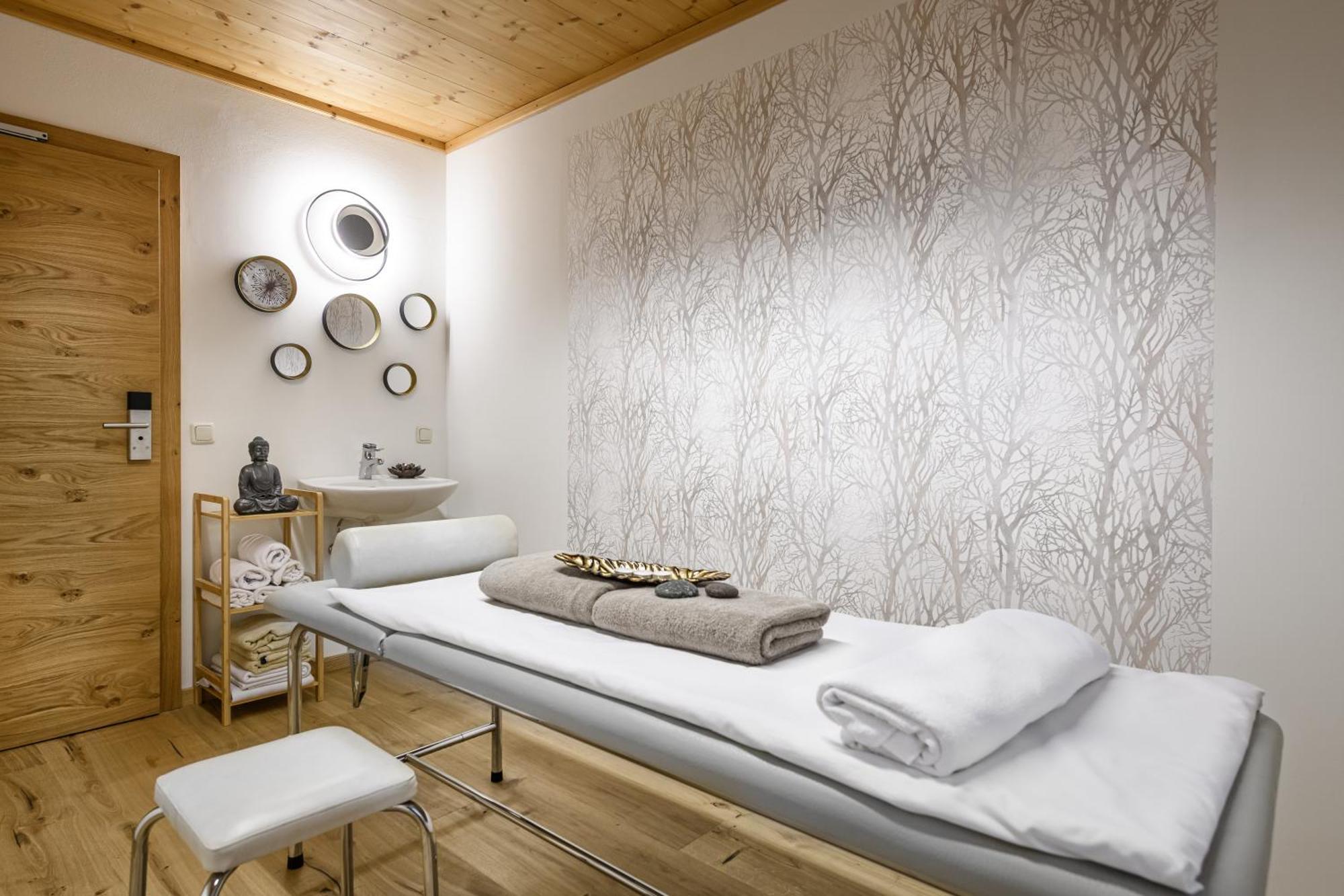 Ferienhaus Birgit - Inklusive Eintritt Alpentherme Бад Хофгащайн Екстериор снимка